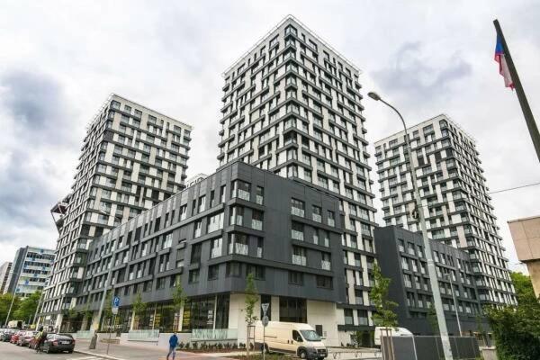 Residence Garden Tower - Parking Prag Exterior foto